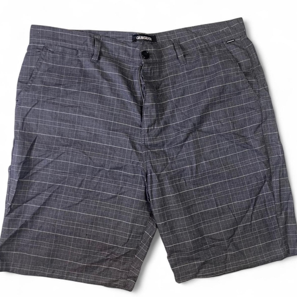 Quiksilver Men's Gray Plaid Shorts